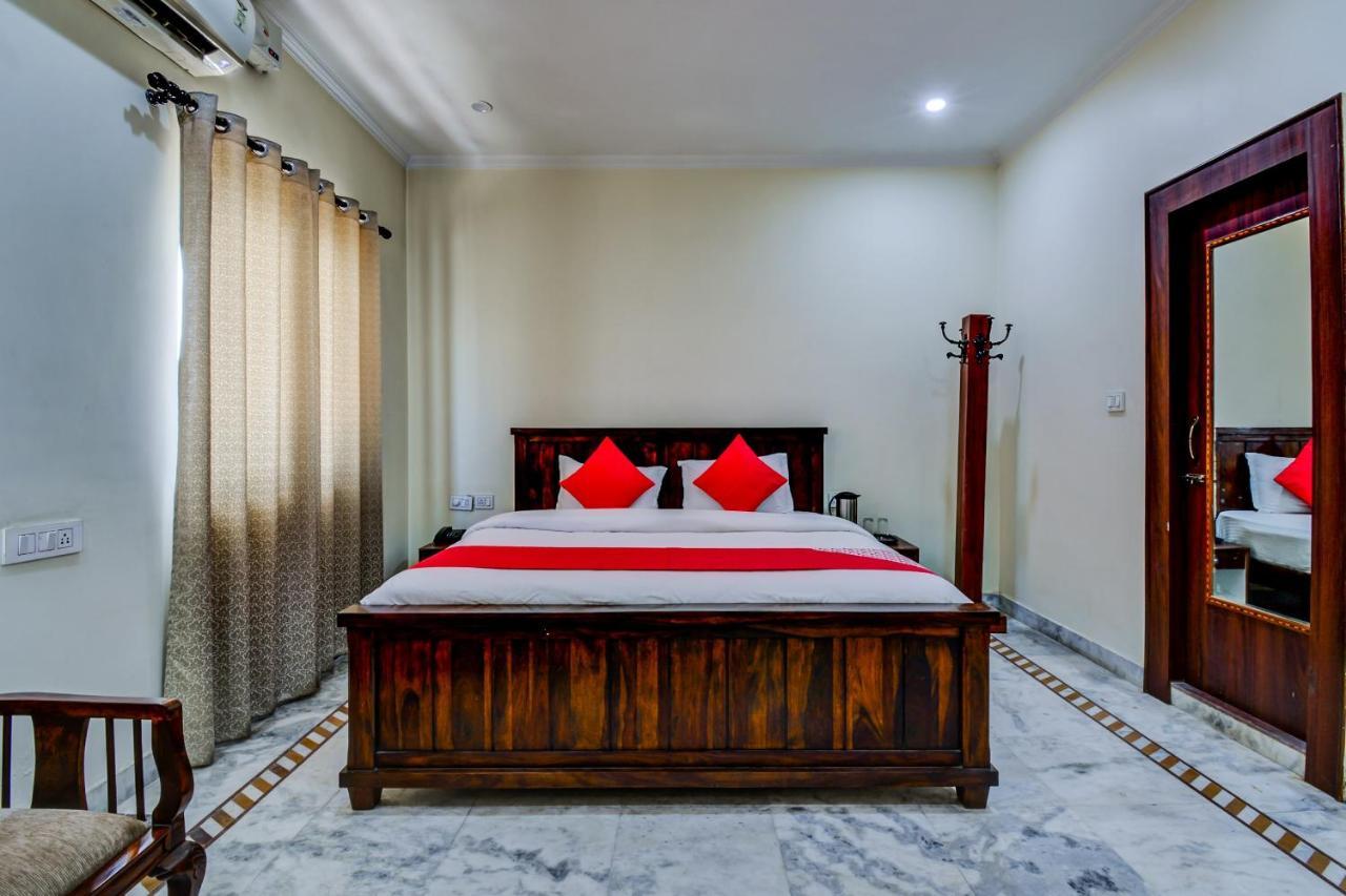 Oyo 22400 Hotel Lichana Haveli Dźajpur Zewnętrze zdjęcie