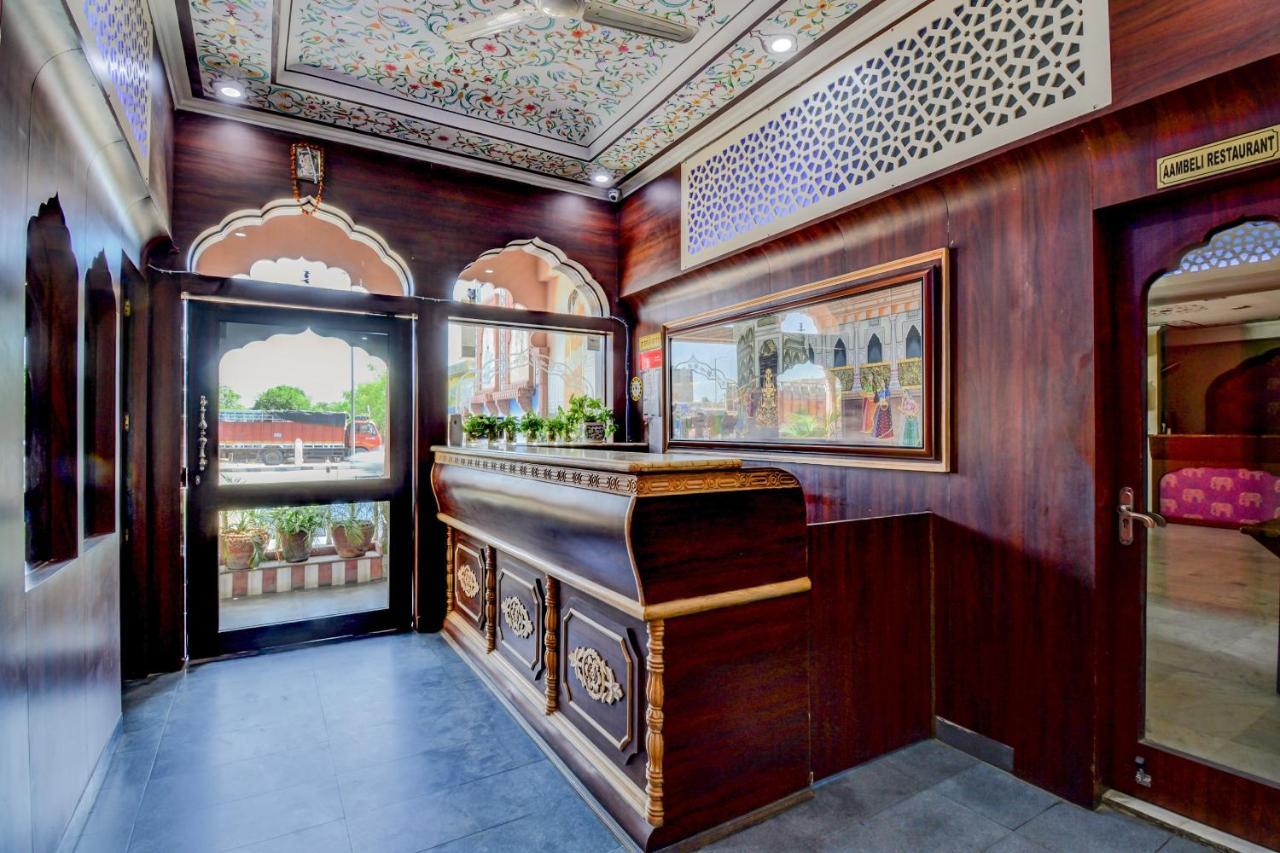 Oyo 22400 Hotel Lichana Haveli Dźajpur Zewnętrze zdjęcie