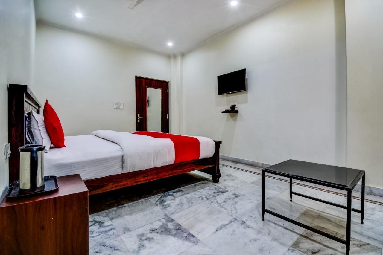 Oyo 22400 Hotel Lichana Haveli Dźajpur Zewnętrze zdjęcie