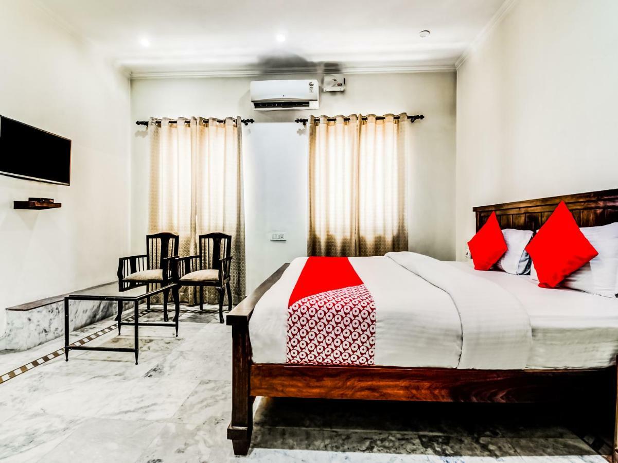 Oyo 22400 Hotel Lichana Haveli Dźajpur Zewnętrze zdjęcie