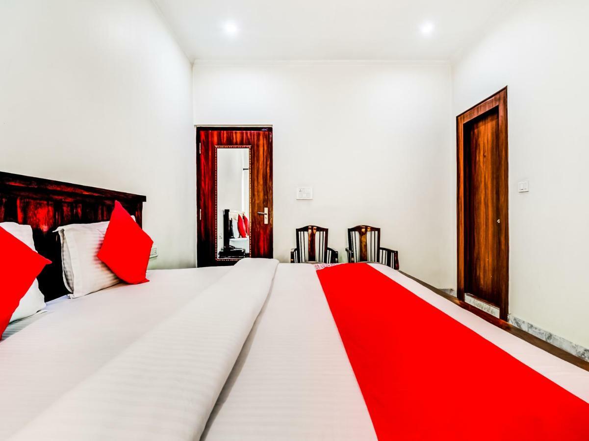 Oyo 22400 Hotel Lichana Haveli Dźajpur Zewnętrze zdjęcie